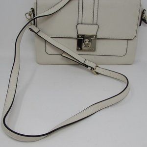 APT 9 CROSSBODY BAG BEIGE SHOULDER BAG - NEW WITHOUT TAGS!